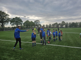 Laatste training S.K.N.W.K. JO10-1 (partijtje tegen de ouders) van woensdag 22 mei 2024 (8/133)